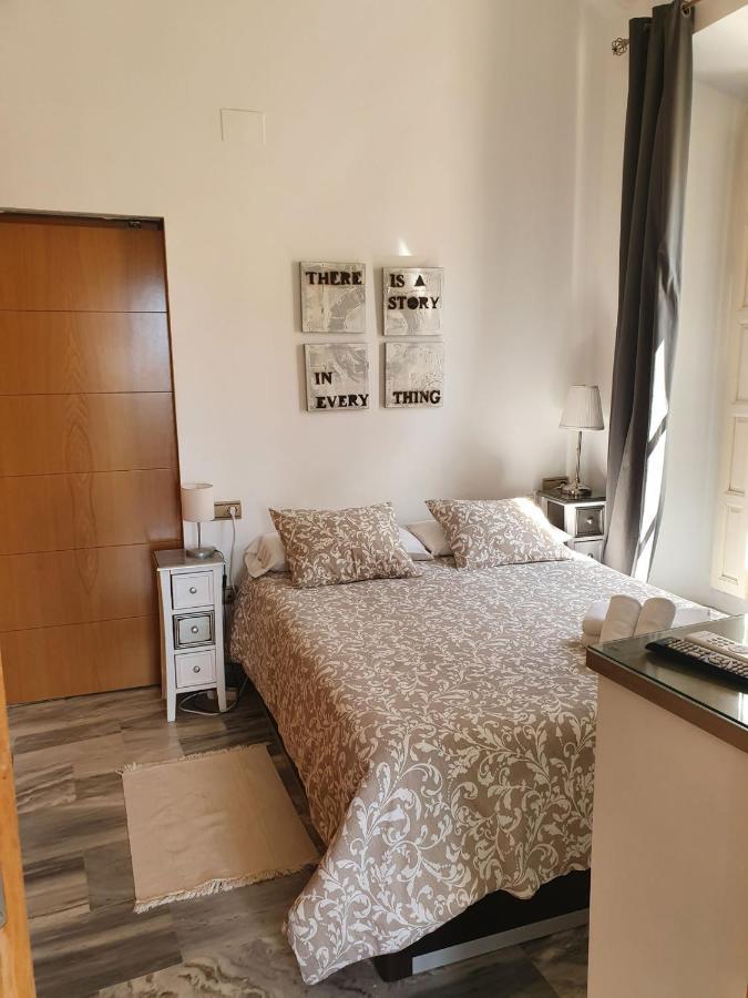 Apartamento Suncity Atico La Merced Málaga Exterior foto